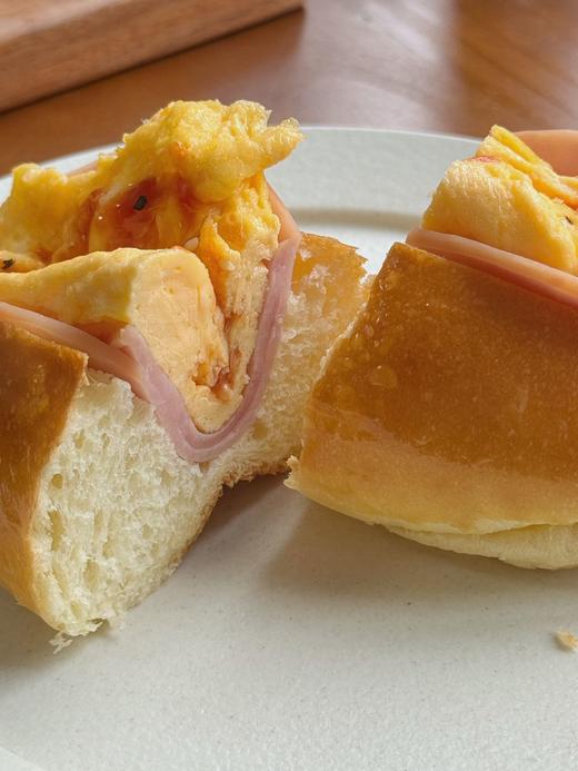 金砖小布｜布里欧修热狗汉堡胚 一口吃出高级感！孩子抢着吃的安心面包 特别方便，可以直接吃，可以做成咸口三明治，也可以搭配甜口馅料，全能百搭选手！ 商品图5