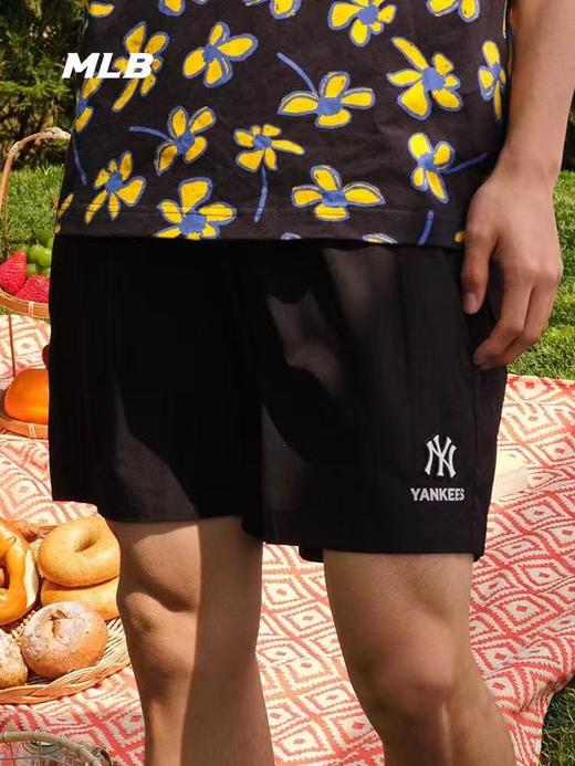 点此购买 MLB洋基队夏季男女款梭织休闲短裤 LL 324023 商品图7