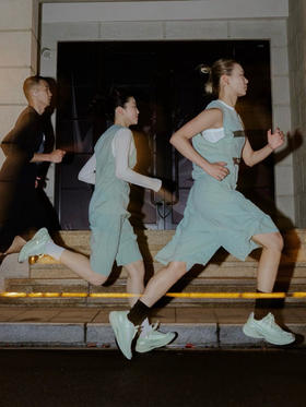 现货 THS-限时 情侣款 萨洛*M6家联名款 巨巨巨透气网眼运动鞋 3色 QZ114