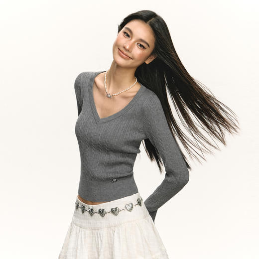 Ariseism 美式复古修身V领针织衫女2025春季新款内搭毛衣打底上衣 商品图0