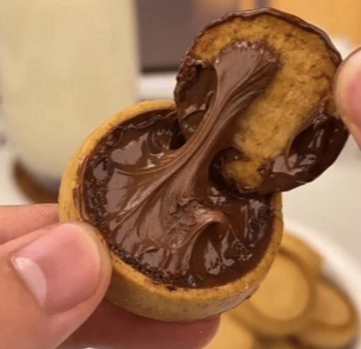 29.9💰5包❗️德国原装进口费列罗Nutella能多益巧克力榛子夹心饼干 基地直邮 商品图0