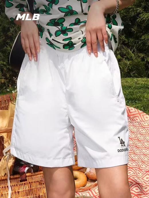 点此购买 MLB洋基队夏季男女款梭织休闲短裤 LL 324023 商品图6