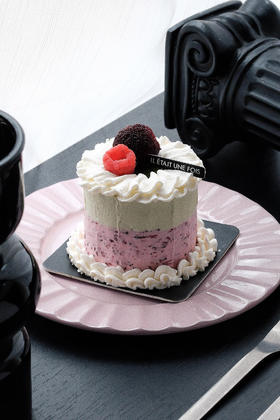 mini杨梅抹茶蛋糕