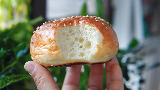 金砖小布｜布里欧修热狗汉堡胚 一口吃出高级感！孩子抢着吃的安心面包 特别方便，可以直接吃，可以做成咸口三明治，也可以搭配甜口馅料，全能百搭选手！ 商品图9