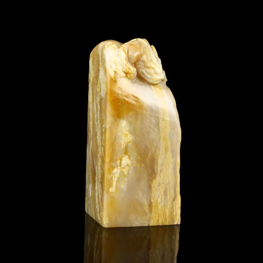 孤品016965-昌化石古兽螭虎钮章带皮石3.3*3.0*7.cm 商品图3