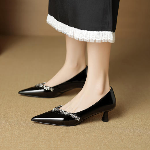 【预售5天】水钻高跟鞋通勤尖头，漆皮浅口韩版单鞋CQSJ&HC-8188 商品图4