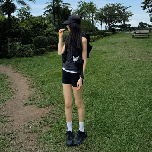 ROMI STUDIO轻盈裸感无束缚  夏季简约弹力高腰短裤RWCRXW3941 商品图2