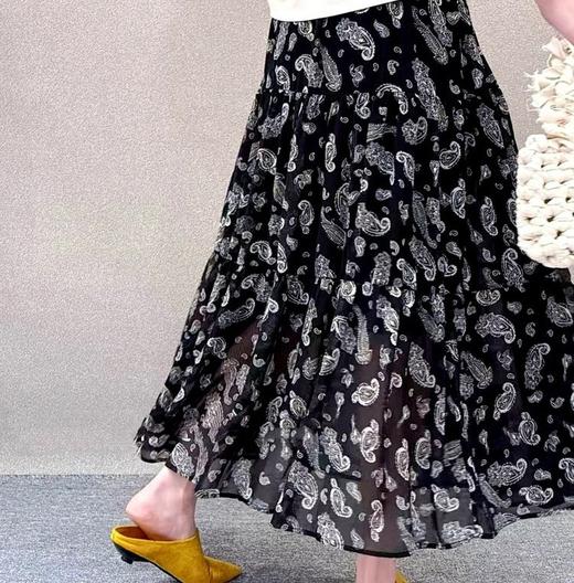 【塞纳河絮语】黑白印花半身裙 老钱风Fit check氛围感 商品图2