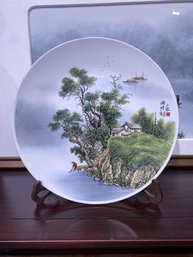 新彩湖畔人家赏盘