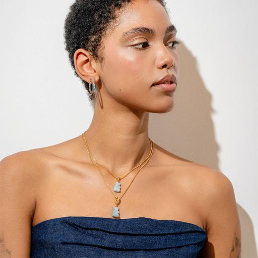 订购4周到｜CRYSTAL HAZE-Crystal Nostalgia Bear-pave-海蓝宝小熊 吊坠（金色环扣）［挪威设计师］ 商品图1