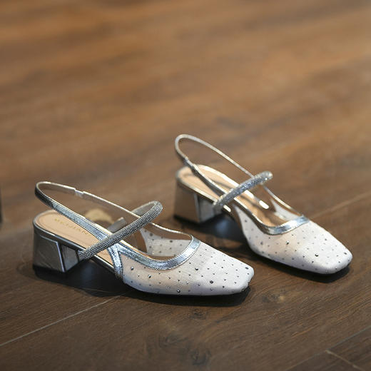 333-29 银色网纱镶钻波点包头玛丽珍鞋女外穿方头凉鞋粗跟一字带 商品图5