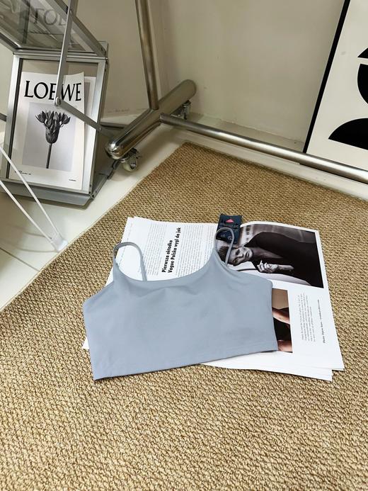 点此购买 lulu露露Flow Nulu女士一体式运动上衣 my 323932 商品图13