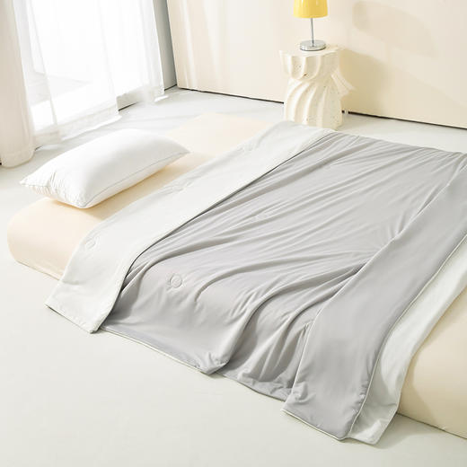 🥰降价啦!!【A类凉感丝纯色冰淇淋冷感夏凉被】🥰冰冰凉凉!!带报告的夏凉被 💗今夏性价比高的冰淇淋夏凉被盖在身上的“小空调” ✔️床品店一床要好几百咱们直发破价到底 商品图10