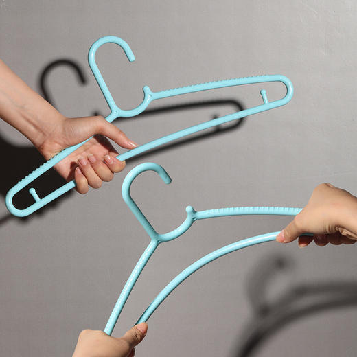 【批发】美丽雅优品 通用防滑衣架5支装颜色随机 商品图1