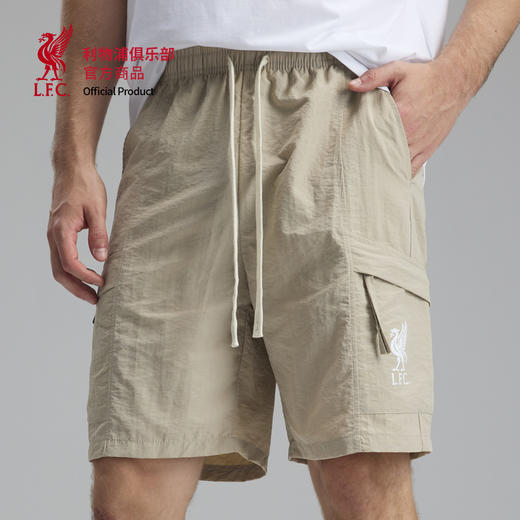 【官方正版】利物浦俱乐部 | 米色工装短裤夏季运动休闲系带松紧腰 商品图1