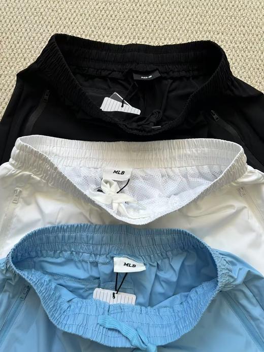 点此购买 MLB洋基队夏季男女款梭织休闲短裤 LL 324023 商品图13