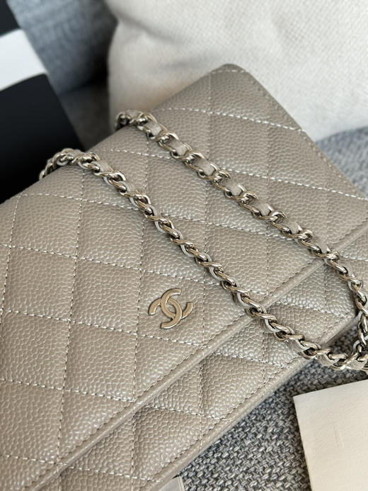 香奈儿woc链条包🉐️牛皮-灰色银扣（粗球纹） 商品图1