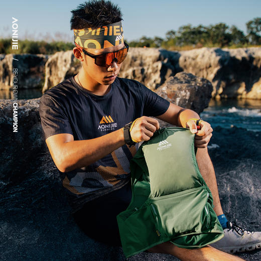 奥尼捷越野包UTMB联名款同款8L轻量化户外运动背包马拉松跑步骑行背包 商品图6