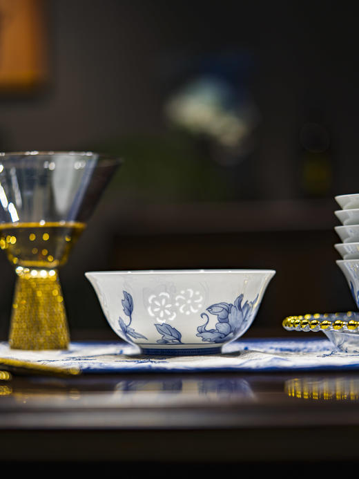 富玉 | 景德镇富玉陶瓷饭碗家用2025新款高颜值景德镇青花玲珑餐具清水芙蓉高档乔迁送礼 商品图0