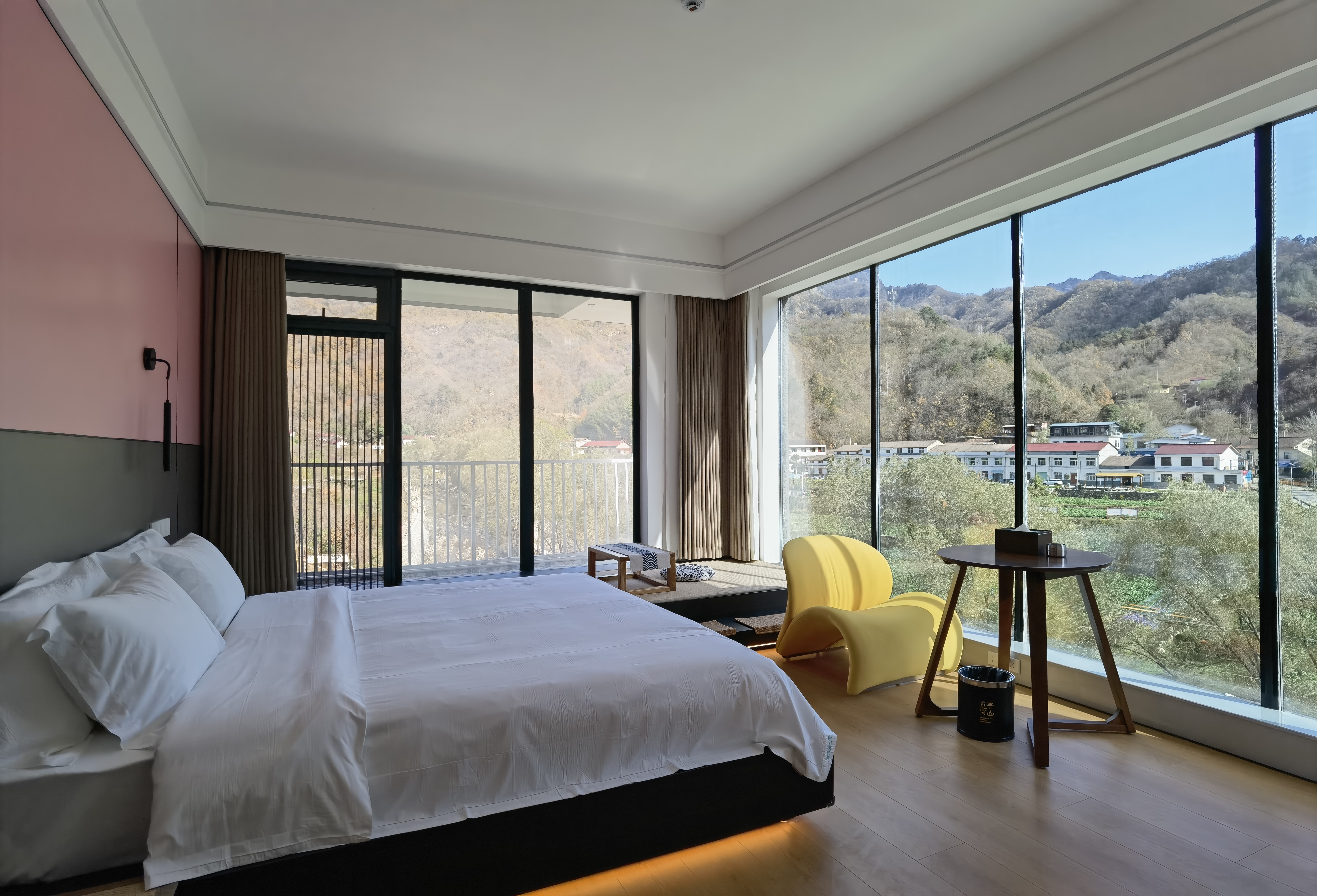 佛坪|  青山觅窗酒店民宿 