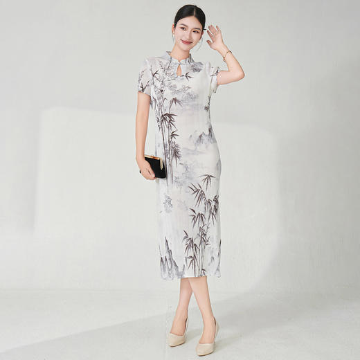 「自」全新升级【铂金会员247/天猫329/差价82】(84629)洛诗琳新中式改良旗袍裙2025复古水墨印花开叉褶皱连衣裙 商品图3