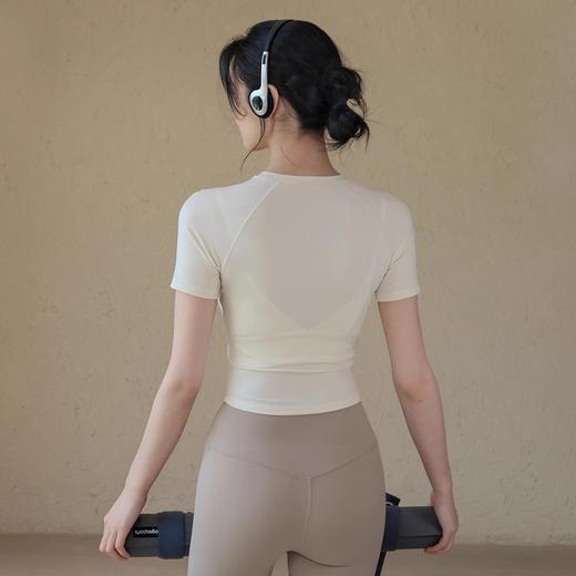 跃牌【周游世界系列】春夏新款瑜伽服女轻薄高弹透气短款晓星氨纶运动短袖T恤TP0882 商品图2