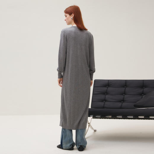 谜底长针织开衫女2025秋季新品简约松弛感圆领百搭毛衫253MZ1318 商品图2