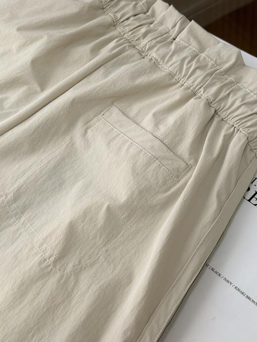 点此购买 斐乐夏季女士立体logo印花短裤 37 324070 商品图12