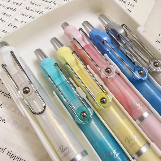 禾硕HS-033彩光奇梦按动中性笔 商品图1