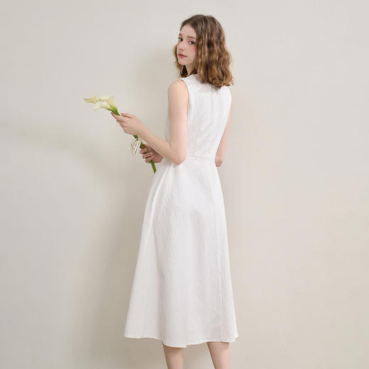 法式优雅肌理感无袖连衣裙女夏季收腰A字气质长裙小白裙V1150751 商品图4
