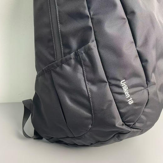 日单正品海丽汉森  休闲户外双肩户外背包
尺寸 ：长30宽17高46超轻
两个色 商品图11