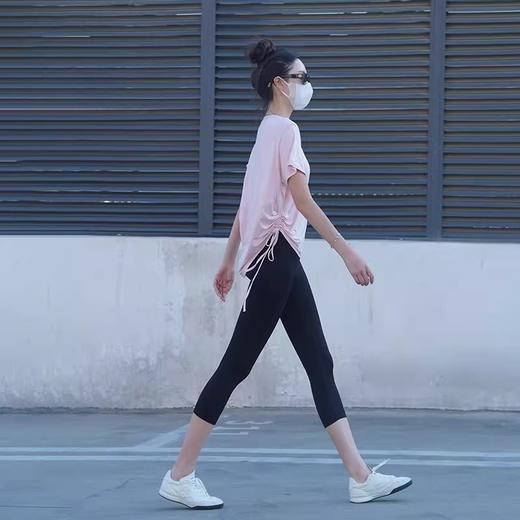 跃牌【周游世界系列】春夏新款瑜伽服女天丝桑蚕丝复古上衣弹力运动休闲短袖T恤TP0866 商品图3