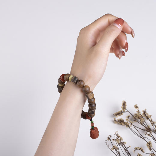 xy0434沉香+南红貔貅手串 商品图9