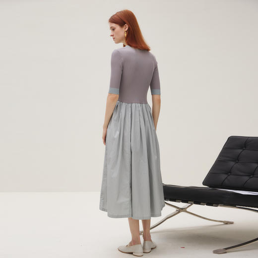 谜底连衣裙短袖女2025秋季新品气质弹力针织拼接A摆长裙253ML1213 商品图2