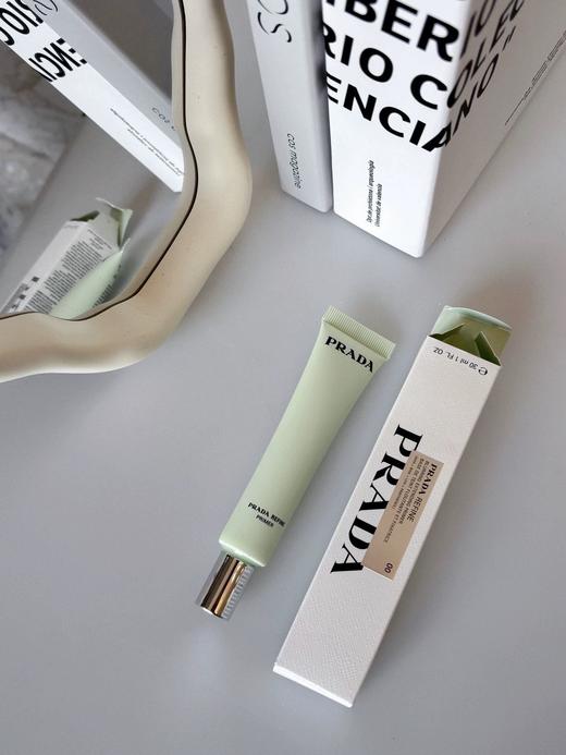 【上新特惠】PRADA普拉达 精妍妆前乳 无暇持妆 30ml 商品图1