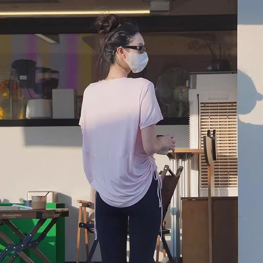 跃牌【周游世界系列】春夏新款瑜伽服女天丝桑蚕丝复古上衣弹力运动休闲短袖T恤TP0866 商品图1