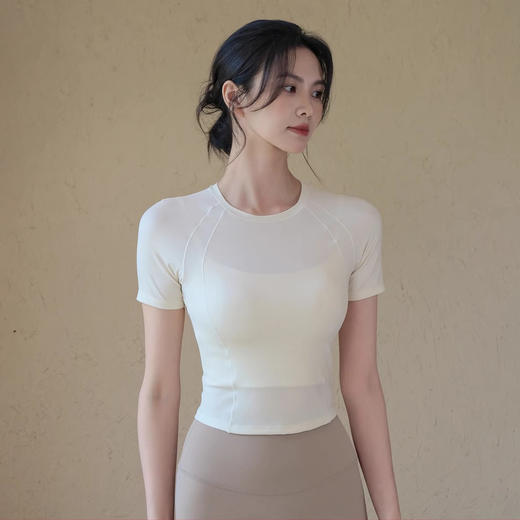 跃牌【周游世界系列】春夏新款瑜伽服女轻薄高弹透气短款晓星氨纶运动短袖T恤TP0882 商品图0