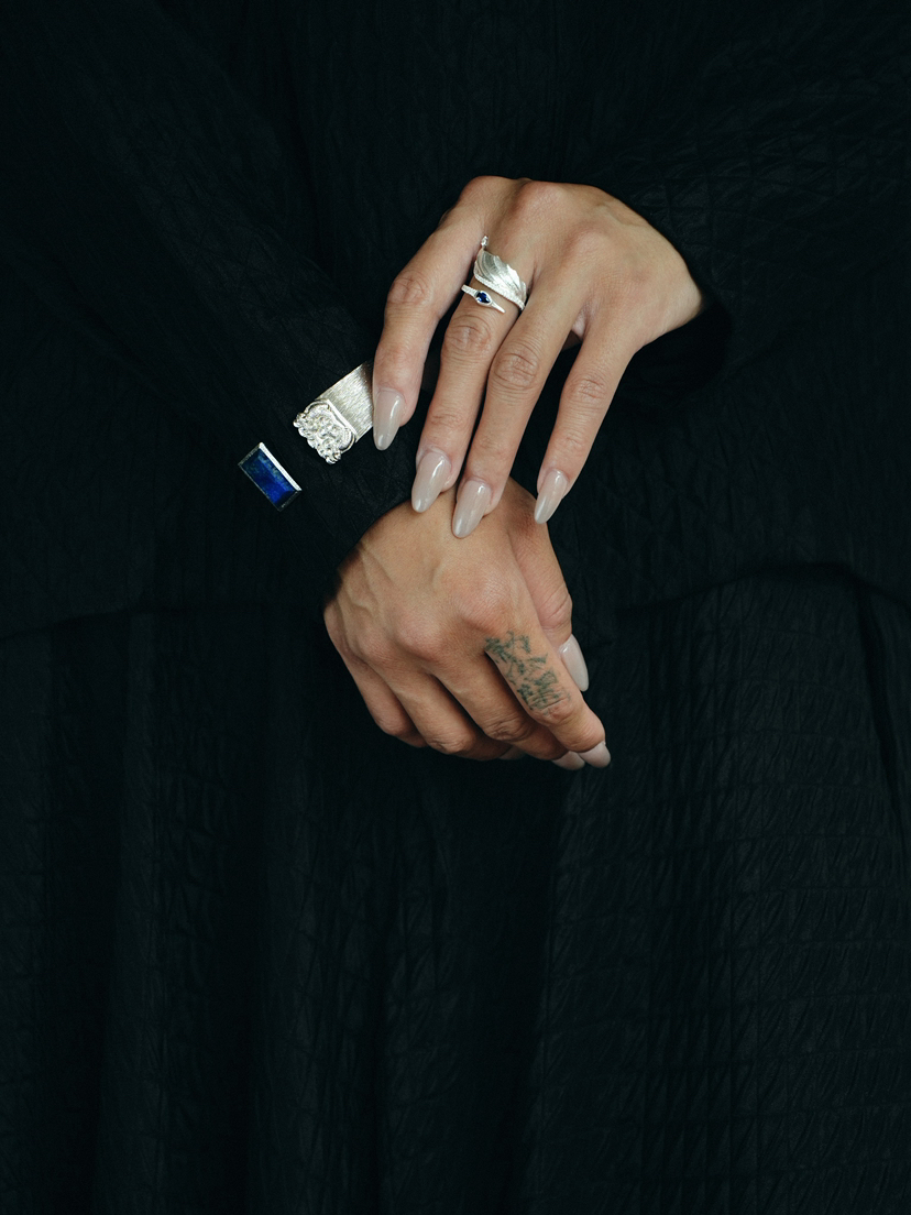 银仙鹤蓝锆石长嘴戒指