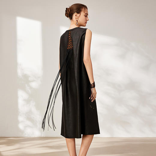 TANGY Collection天意2025秋季新品商场同款女连衣裙L253805 商品图2