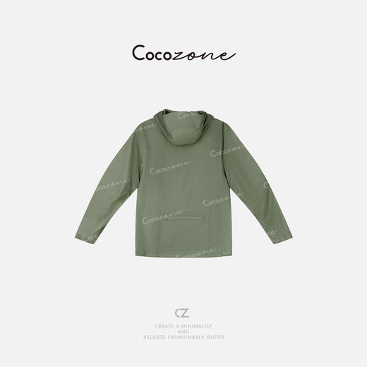 COCO ZONE 刘一一 “山系户外”连帽户外运动风胶条外套 CD2A1537 商品图1