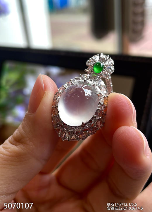 5070107，蛋面吊坠。具体价格微信咨询 商品图2