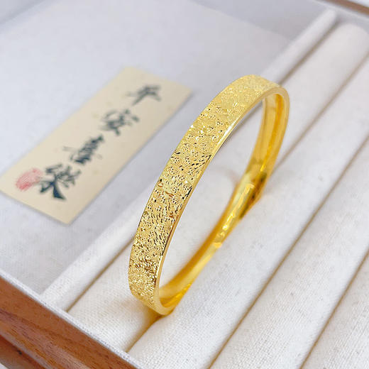 【限时克减150元】足金999 #超轻 #碎碎冰 【精品】5G黄金空心碎碎冰樱花纹固口手镯(BN5GSZ00019)预售产品下单后不退款不退货不换货不补差价 商品图0