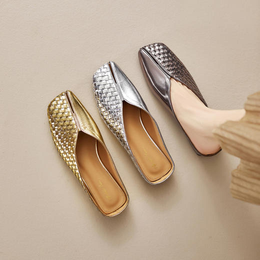 【预售5天】金色编织包头拖新款方头内增高平底拖真皮拼接通勤配裙穆勒鞋MBJR&6920 商品图4