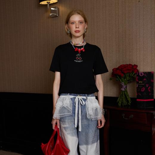 【女版型】IDEVERRAY 2025夏季新款樱桃圆领T恤短袖女休闲全棉百搭简约上衣 商品图4