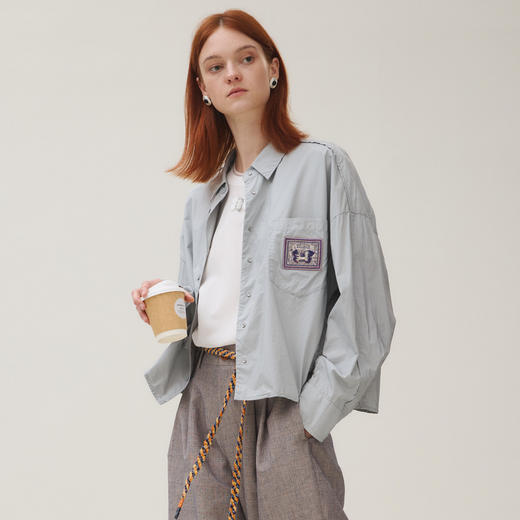 谜底衬衣长袖女2025秋新品通勤蜜蜂章仔刺绣哑光扣衬衫253MC1156 商品图1