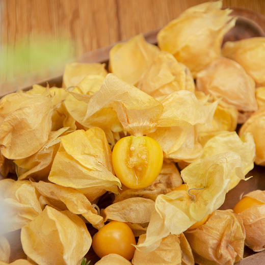 【黑龙江菇娘果】产自中国北端-黑龙江，黄澄鲜亮，咬一口水润爆浆，香甜中夹杂着一丝丝酸爽，Q弹多汁，带着淡淡奶香味 商品图3