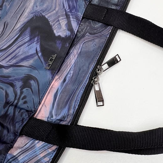 原单TUMi 新款尼龙手提旅行包   尺寸：58.5/35.5cm。 自己备注颜色。黑色。酒红色。炫彩 商品图10