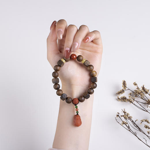 xy0434沉香+南红貔貅手串 商品图7