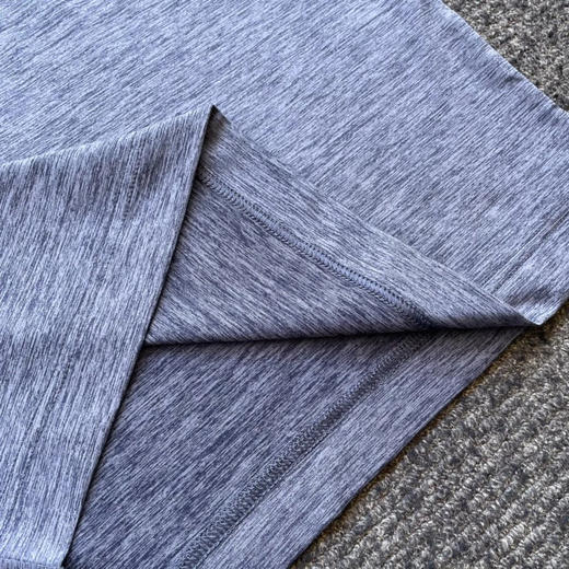 原单正品FJ 男款高尔夫短袖体恤，快干透气。
尺码M L XL 商品图4