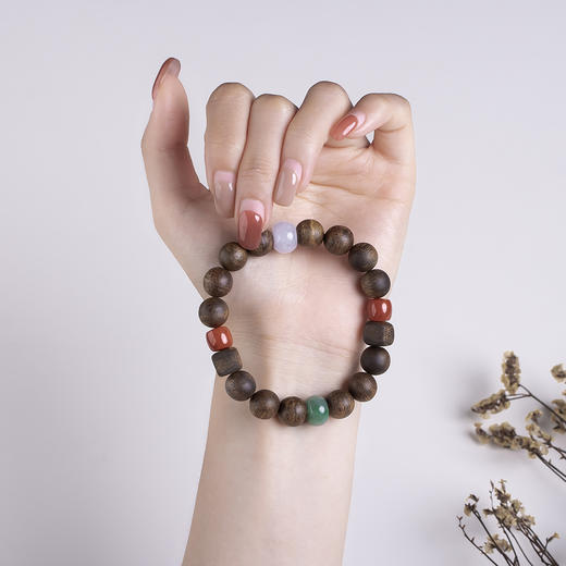 xy0435沉香+翡翠南红手串 商品图6